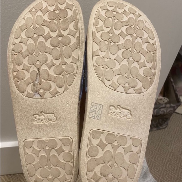COACH Udele Sport Pool Slides Periwinkle/Chalk - Picture 5 of 5